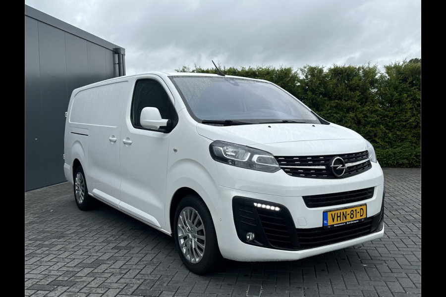 Opel Vivaro 2.0 CDTI 150 PK SPORT / L3H1 / 1e EIG. / ALUCA INRICHTING / TREKHAAK / CAMERA / BLIND SPOT / ECC / CRUISE