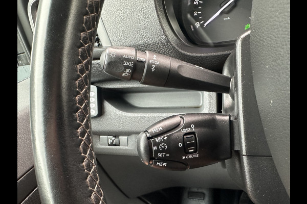 Opel Vivaro 2.0 CDTI 150 PK SPORT / L3H1 / 1e EIG. / ALUCA INRICHTING / TREKHAAK / CAMERA / BLIND SPOT / ECC / CRUISE