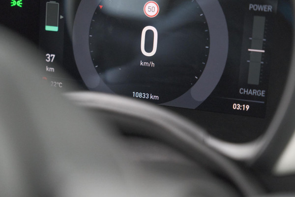 Fiat 500 Urban 42 kWh | SOH 96.8% | 3 Fase Laadfunctie | Camera | Apple Carplay | Parkeersensoren