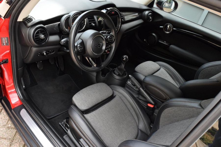 MINI 3-deurs 2.0 Cooper S|Carplay|AndroidAuto|PDC|LED