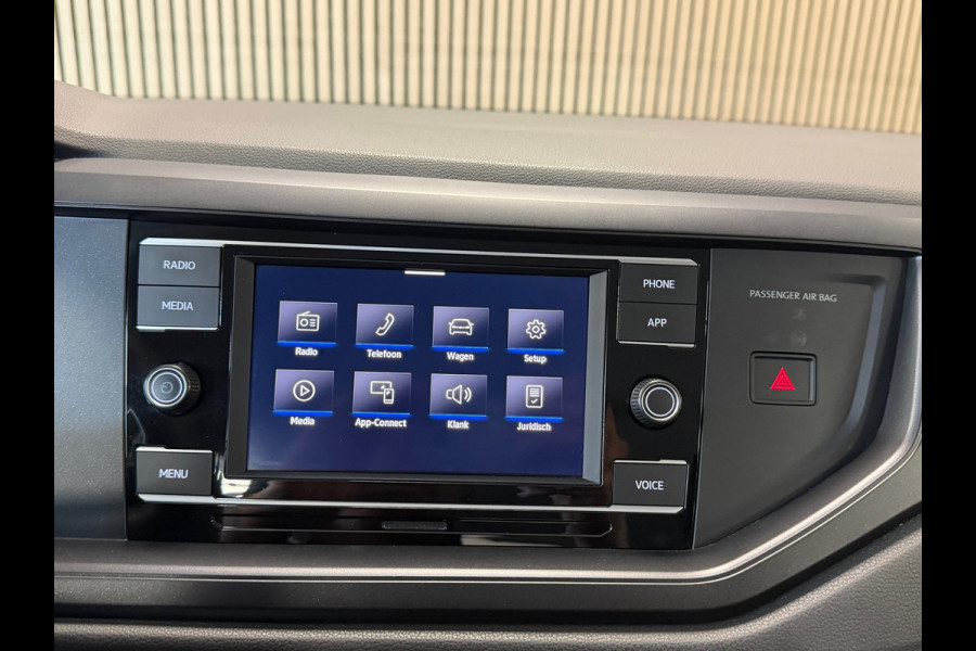 Volkswagen Taigo 1.0 TSI AIRCO APPLE CARPLAY STOELVERWARMING CRUISE PDC START/STOP BLUETOOTH