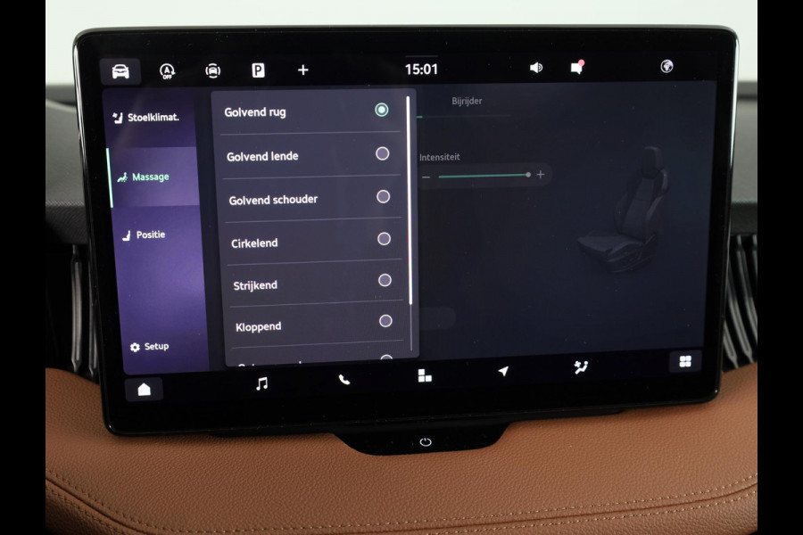 Škoda Superb Combi 1.5 TSI MHEV First Edition 150pk | Panoramadak | Leder | Light & View | Verlengde garantie | 19 inch Lichtmetalen velgen