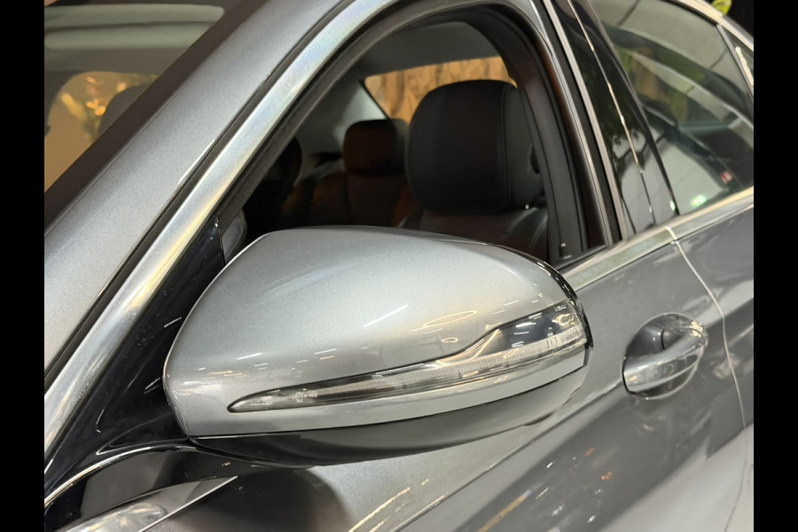 Mercedes-Benz E-Klasse 250 Avantgarde|Premium Grijs|Dealer Onderh|19'' AMG|Schuif-/Kanteldak|Leder|Burmester|Camera|Xenon|Rijklaar