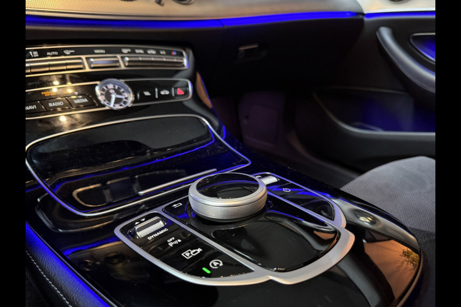 Mercedes-Benz E-Klasse 250 Avantgarde|Premium Grijs|Dealer Onderh|19'' AMG|Schuif-/Kanteldak|Leder|Burmester|Camera|Xenon|Rijklaar