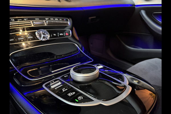 Mercedes-Benz E-Klasse 250 Avantgarde|Premium Grijs|Dealer Onderh|19'' AMG|Schuif-/Kanteldak|Leder|Burmester|Camera|Xenon|Rijklaar