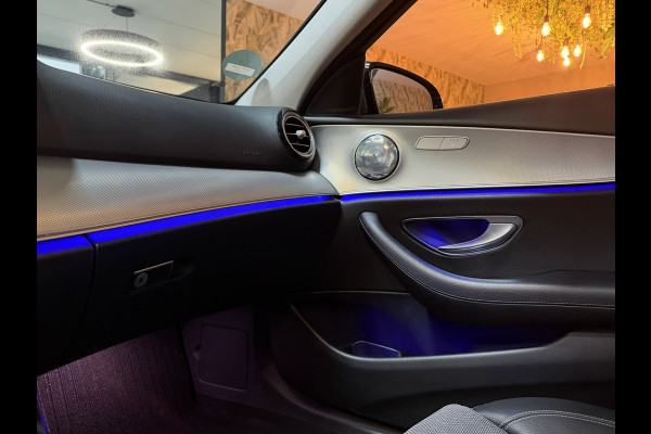 Mercedes-Benz E-Klasse 250 Avantgarde|Premium Grijs|Dealer Onderh|19'' AMG|Schuif-/Kanteldak|Leder|Burmester|Camera|Xenon|Rijklaar