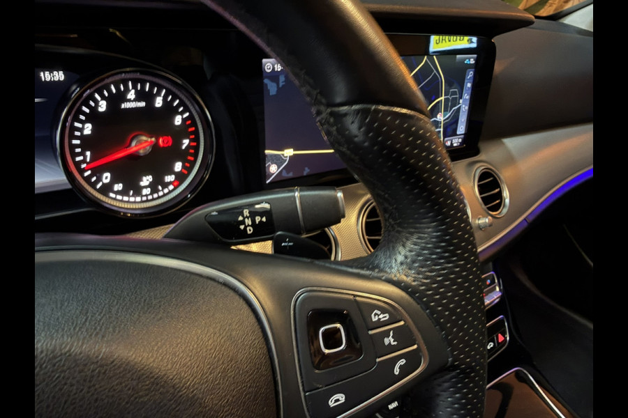 Mercedes-Benz E-Klasse 250 Avantgarde|Premium Grijs|Dealer Onderh|19'' AMG|Schuif-/Kanteldak|Leder|Burmester|Camera|Xenon|Rijklaar