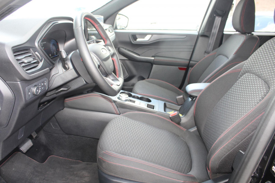 Ford Kuga 2.5 PHEV ST-Line | Wegklapbare Trekhaak | Winterpack | Camera | Climate Control | Cruise Control | Privacy Glass