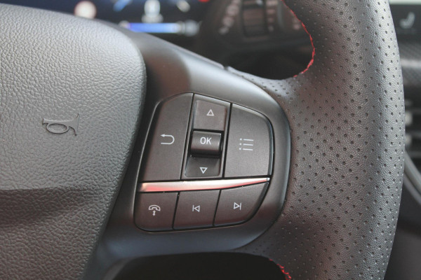 Ford Kuga 2.5 PHEV ST-Line | Wegklapbare Trekhaak | Winterpack | Camera | Climate Control | Cruise Control | Privacy Glass