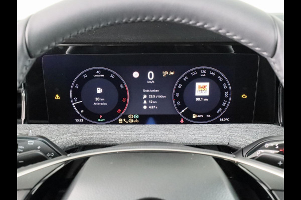 Škoda Superb Combi 1.5 TSI MHEV First Edition 150 pk | Trekhaak wegklapbaar | Panoramadak | Verlengde garantie | Navigatie | Achteruitrijcamera | Verwarmbare voorstoelen