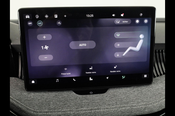 Škoda Superb Combi 1.5 TSI MHEV First Edition 150 pk | Trekhaak wegklapbaar | Panoramadak | Verlengde garantie | Navigatie | Achteruitrijcamera | Verwarmbare voorstoelen
