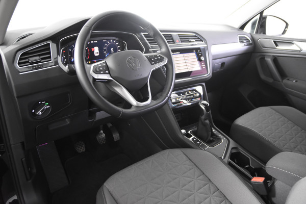 Volkswagen Tiguan 1.5 TSI ACT *1ste Eigenaar*Navigatie*Camera*
