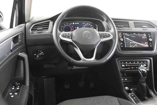 Volkswagen Tiguan 1.5 TSI ACT *1ste Eigenaar*Navigatie*Camera*