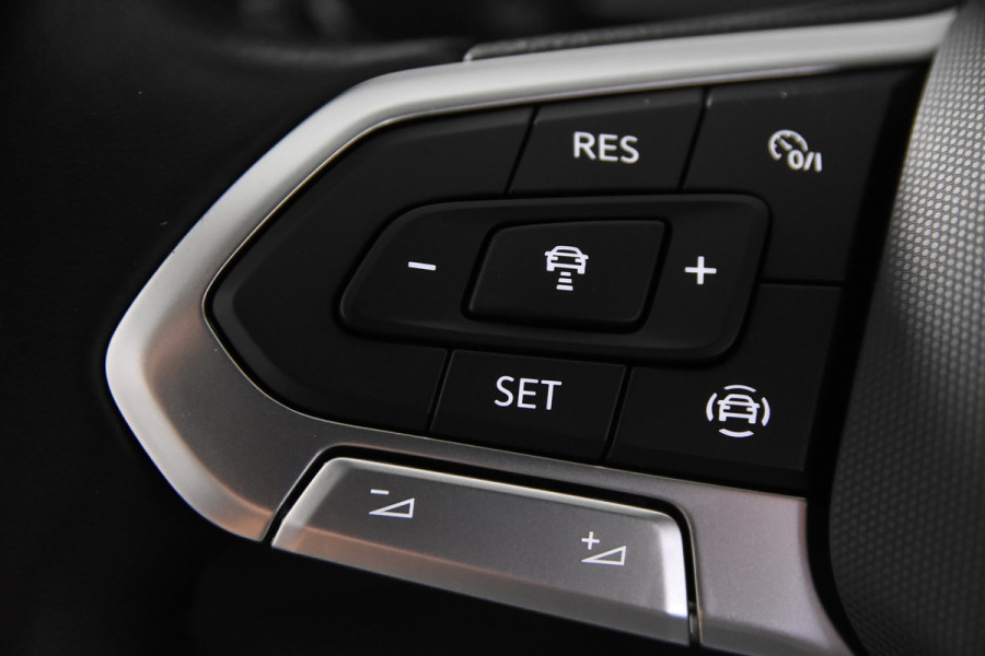 Volkswagen Tiguan 1.5 TSI ACT *1ste Eigenaar*Navigatie*Camera*