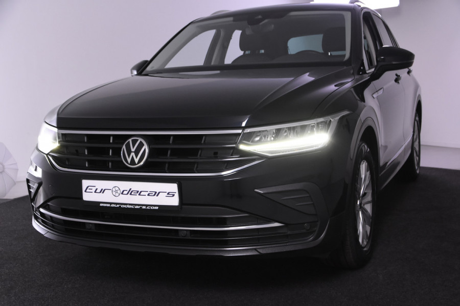 Volkswagen Tiguan 1.5 TSI ACT *1ste Eigenaar*Navigatie*Camera*