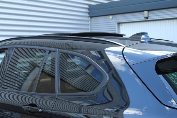 BMW X1 SDrive18i 140pk High Executive AUTOMAAT Panoramadak
