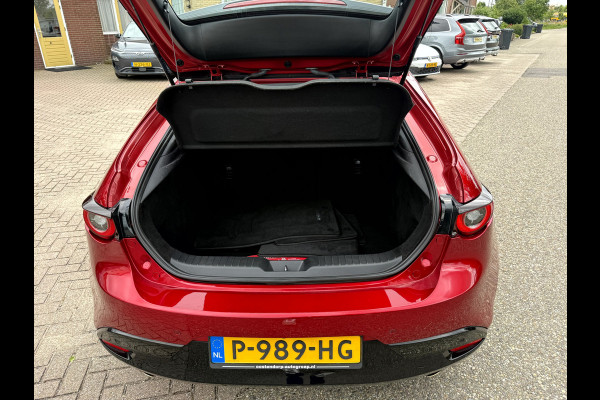 Mazda 3 2.0 e-SkyActiv-G M Hybrid Comfort Navi, Camera, App Connect