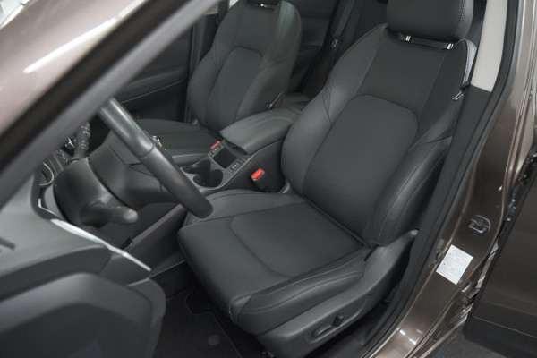 Nissan QASHQAI 1.3 DIG-T Tekna | Trekhaak | Panoramadak | Adaptieve Cruise Control | 360 Camera | 19 Inch
