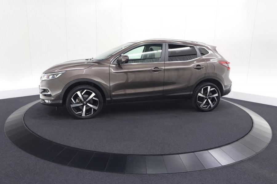Nissan QASHQAI 1.3 DIG-T Tekna | Trekhaak | Panoramadak | Adaptieve Cruise Control | 360 Camera | 19 Inch
