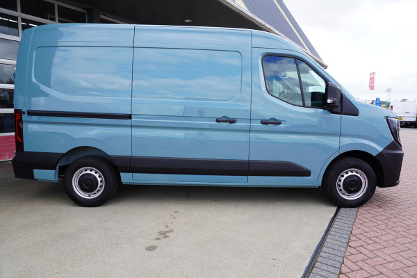 Renault Master T35 2.0 dCi 130PK L2H2 Advance Betimmering nr.V127 | Climate | Cruise | Trekhaak | Apple CP-Android auto