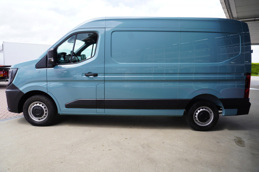 Renault Master T35 2.0 dCi 130PK L2H2 Advance Betimmering nr.V127 | Climate | Cruise | Trekhaak | Apple CP-Android auto