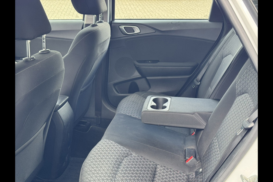 Kia Ceed Sportswagon 1.0 T-GDi DynamicLine | Navi, Carplay/Android, Camera, Cruise, Climate | Dealeronderhouden | NAP |