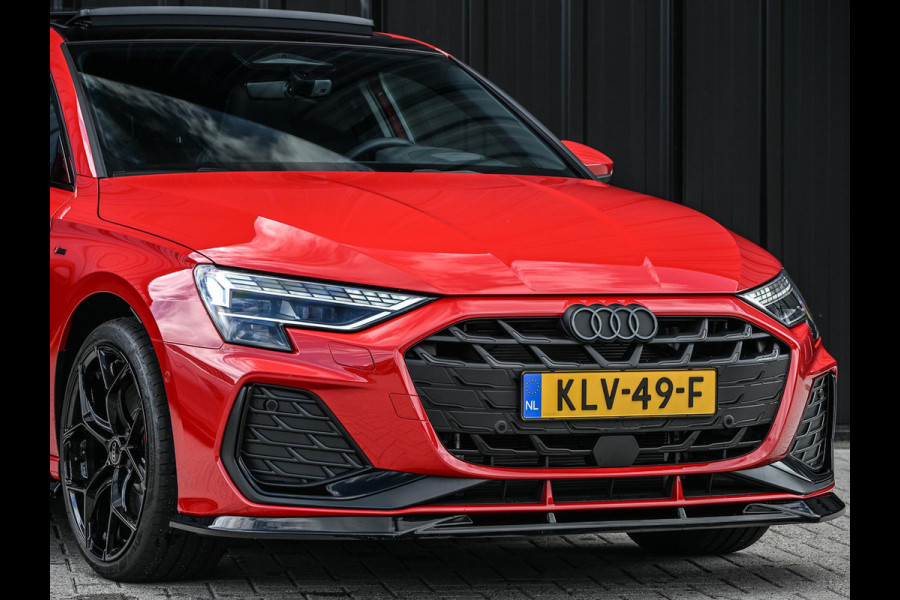 Audi A3 Sportback 45 TFSI e S edition Competition | Panoramadak | 5 jr garantie | Ambiance interieur | Active Cruise | Sonos Sound | S-Seats + Memory | Head-Up | Camera | Stoelverwarming | Keyless