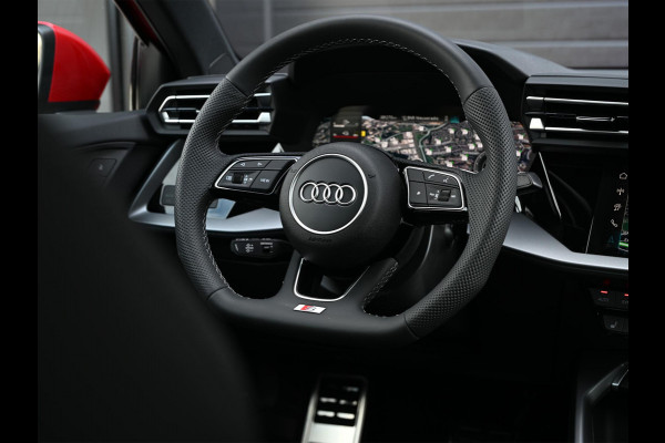 Audi A3 Sportback 45 TFSI e S edition Competition | Panoramadak | 5 jr garantie | Ambiance interieur | Active Cruise | Sonos Sound | S-Seats + Memory | Head-Up | Camera | Stoelverwarming | Keyless