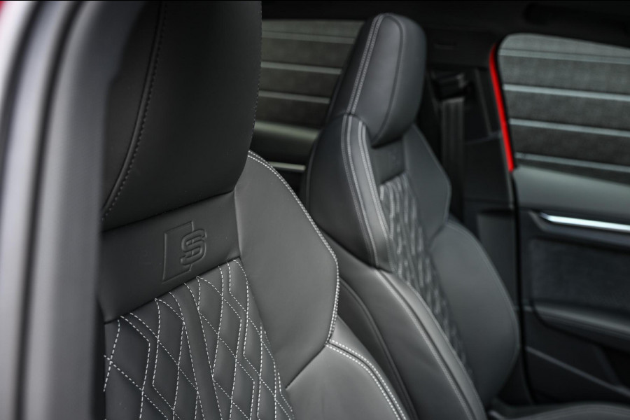 Audi A3 Sportback 45 TFSI e S edition Competition | Panoramadak | 5 jr garantie | Ambiance interieur | Active Cruise | Sonos Sound | S-Seats + Memory | Head-Up | Camera | Stoelverwarming | Keyless