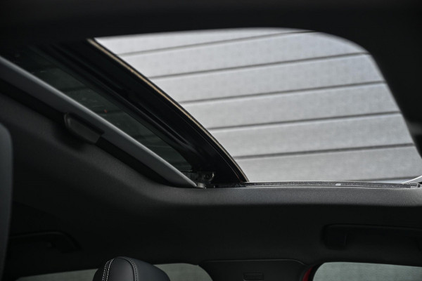 Audi A3 Sportback 45 TFSI e S edition Competition | Panoramadak | 5 jr garantie | Ambiance interieur | Active Cruise | Sonos Sound | S-Seats + Memory | Head-Up | Camera | Stoelverwarming | Keyless