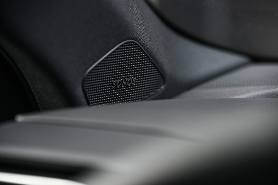 Audi A3 Sportback 45 TFSI e S edition Competition | Panoramadak | 5 jr garantie | Ambiance interieur | Active Cruise | Sonos Sound | S-Seats + Memory | Head-Up | Camera | Stoelverwarming | Keyless