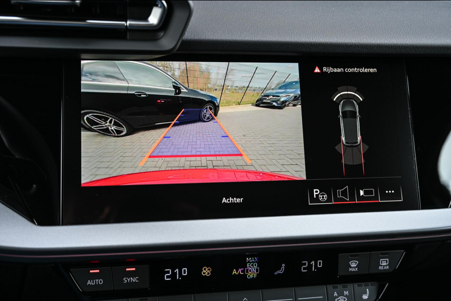 Audi A3 Sportback 45 TFSI e S edition Competition | Panoramadak | 5 jr garantie | Ambiance interieur | Active Cruise | Sonos Sound | S-Seats + Memory | Head-Up | Camera | Stoelverwarming | Keyless