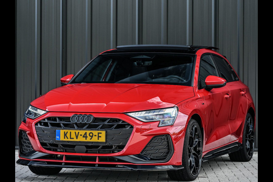 Audi A3 Sportback 45 TFSI e S edition Competition | Panoramadak | 5 jr garantie | Ambiance interieur | Active Cruise | Sonos Sound | S-Seats + Memory | Head-Up | Camera | Stoelverwarming | Keyless