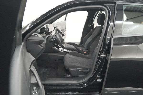 Peugeot 2008 1.2 Hybrid 136 Style | Apple Carplay | Parkeersensoren | Climate control