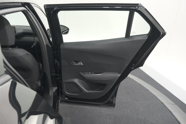 Peugeot 2008 1.2 Hybrid 136 Style | Apple Carplay | Parkeersensoren | Climate control