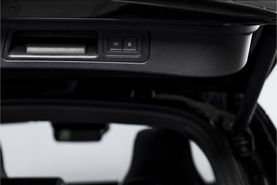 BYD SEAL U 1.5 DM-i FWD Boost | Plug-In | S/K-Panodak | 360 Camera | App connect | Adapt. Cruise | Elek. Klep | Infinity audio | LM 19" | 1904