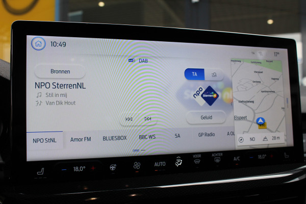 Ford FOCUS Wagon 1.0 EcoBoost Hybrid ST Line | Head-Up | Adaptieve cruise | Trekhaak | Winterpack