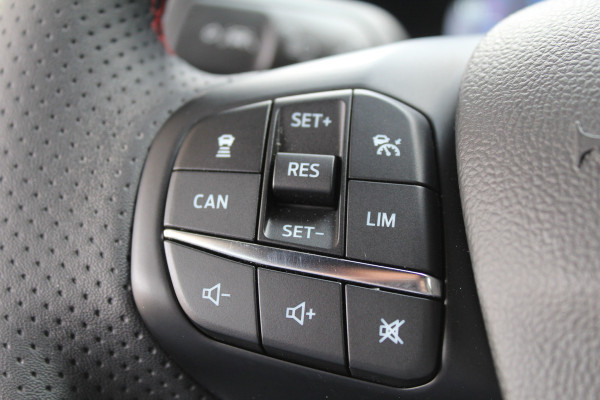 Ford FOCUS Wagon 1.0 EcoBoost Hybrid ST Line | Head-Up | Adaptieve cruise | Trekhaak | Winterpack