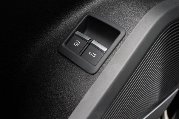 Audi Q5 Sportback 55 TFSIe S edition Quattro Trekhaak Luchtver Cam ACC