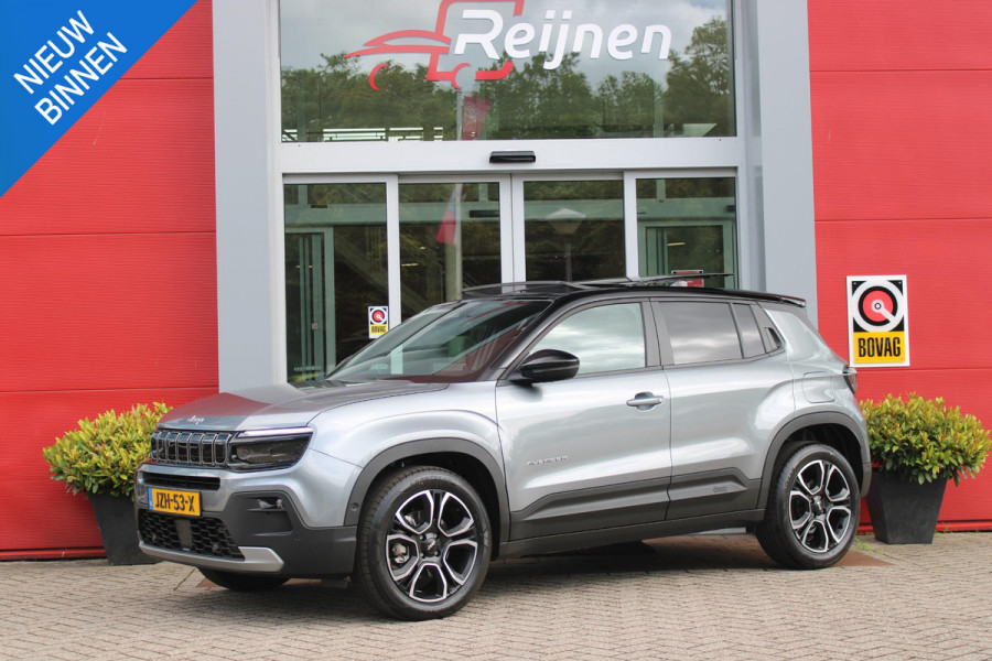 Jeep Avenger 1.2 e-Hybrid 110PK SUMMIT | PANORAMA SCHUIF/KANTEL DAK | INFOTAINMENT & CONVENIENCE PACK: NAVIGATIE/VERKEERBORDENINFORMATIE/KEYLESS ENTRY EN START/HANDSFREE ELEKTRISCH BEDIENBARE ACHTERKLEP/JBL AUDIO SYSTEM/AFDEKKING MIDDENCONSOLE | WINTERPACK: STOELVERWARMING/VERWARMBARE VOORRUITRAND | 18" LICHTMETAAL DIAMOND CUT | ADAPTIVE CRUISE CONTROL + LANE CENTERINGASSIST | SELEC-TERRAIN DRIVING MODE SELECT | 360° PARKEERSENSENSOREN | ACHTERUITRIJCAMERA 180° MET DRONE-VIEW | AUTOMATISCH GROOTLICHT | BLIND SPOT WARNING | FULL LED KOPLAMPEN | ZWART DAK |DRAADLOZE APPLE CARPLAY/AND
