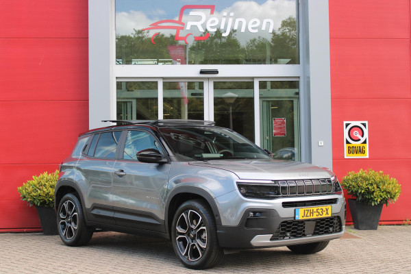 Jeep Avenger 1.2 e-Hybrid 110PK SUMMIT | PANORAMA SCHUIF/KANTEL DAK | INFOTAINMENT & CONVENIENCE PACK: NAVIGATIE/VERKEERBORDENINFORMATIE/KEYLESS ENTRY EN START/HANDSFREE ELEKTRISCH BEDIENBARE ACHTERKLEP/JBL AUDIO SYSTEM/AFDEKKING MIDDENCONSOLE | WINTERPACK: STOELVERWARMING/VERWARMBARE VOORRUITRAND | 18" LICHTMETAAL DIAMOND CUT | ADAPTIVE CRUISE CONTROL + LANE CENTERINGASSIST | SELEC-TERRAIN DRIVING MODE SELECT | 360° PARKEERSENSENSOREN | ACHTERUITRIJCAMERA 180° MET DRONE-VIEW | AUTOMATISCH GROOTLICHT | BLIND SPOT WARNING | FULL LED KOPLAMPEN | ZWART DAK |DRAADLOZE APPLE CARPLAY/AND