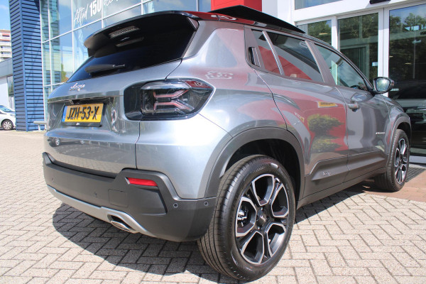 Jeep Avenger 1.2 e-Hybrid 110PK SUMMIT | PANORAMA SCHUIF/KANTEL DAK | INFOTAINMENT & CONVENIENCE PACK: NAVIGATIE/VERKEERBORDENINFORMATIE/KEYLESS ENTRY EN START/HANDSFREE ELEKTRISCH BEDIENBARE ACHTERKLEP/JBL AUDIO SYSTEM/AFDEKKING MIDDENCONSOLE | WINTERPACK: STOELVERWARMING/VERWARMBARE VOORRUITRAND | 18" LICHTMETAAL DIAMOND CUT | ADAPTIVE CRUISE CONTROL + LANE CENTERINGASSIST | SELEC-TERRAIN DRIVING MODE SELECT | 360° PARKEERSENSENSOREN | ACHTERUITRIJCAMERA 180° MET DRONE-VIEW | AUTOMATISCH GROOTLICHT | BLIND SPOT WARNING | FULL LED KOPLAMPEN | ZWART DAK |DRAADLOZE APPLE CARPLAY/AND