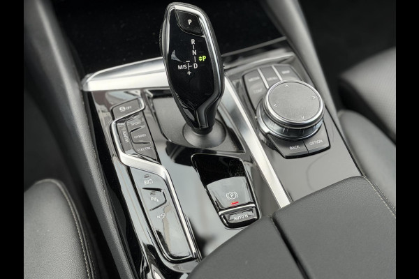BMW 5 Serie Touring 530e xDrive Bus Ed. Plus |Pano|H/K|4W Steering|CoPilot|HUD|Laser
