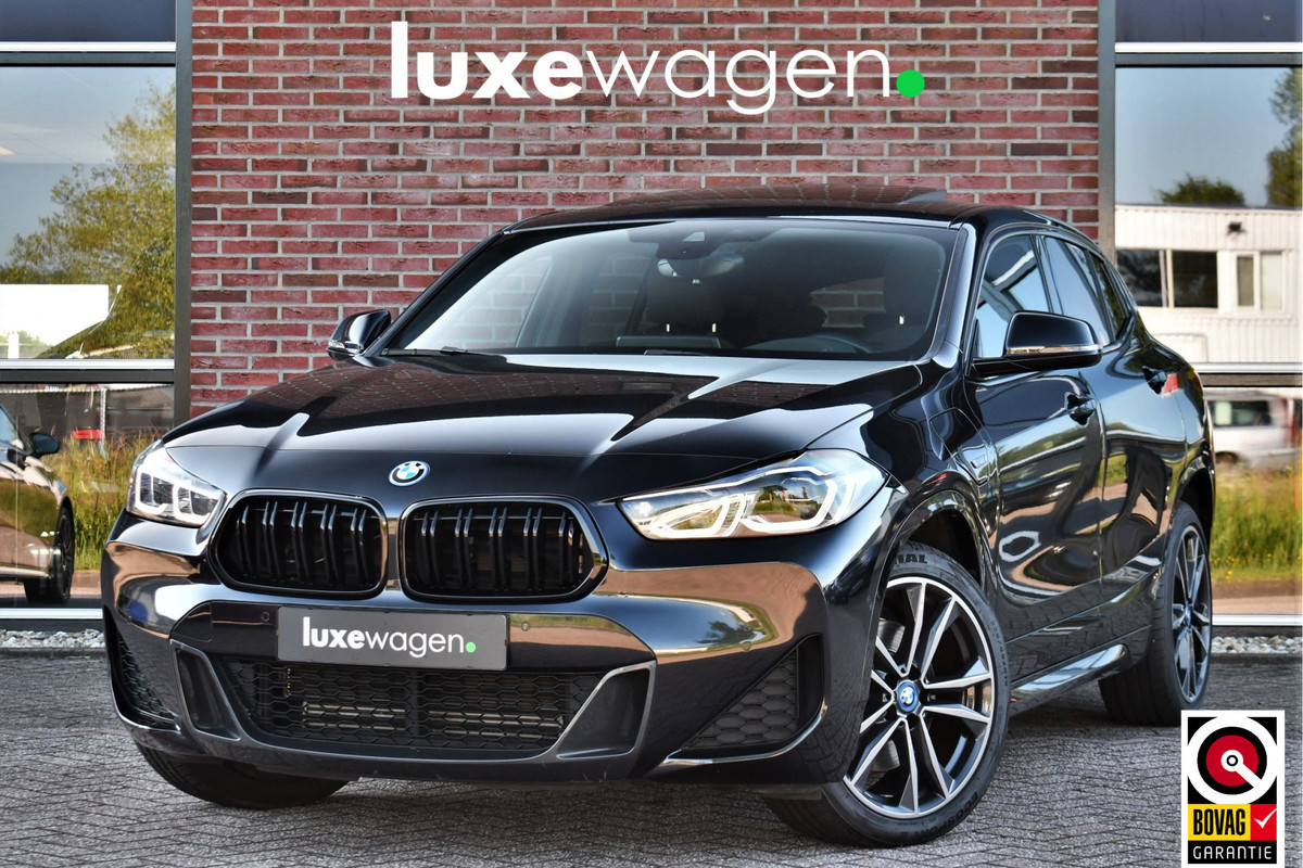BMW X2 xDrive25e M-Sport Pano HUD El-zetels Camera Carplay 19inch