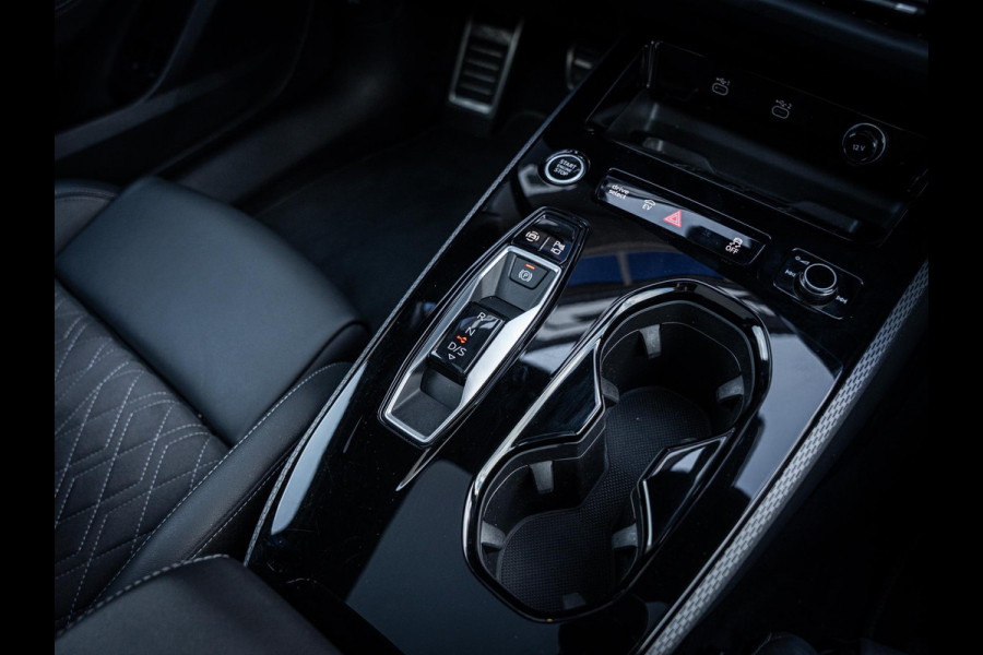 Audi A5 Avant 2.0 e-hybrid quattro S edition - Passenger Displ. l Panorama l 360cam