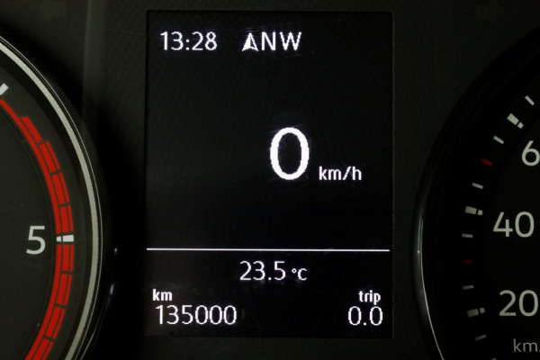 Volkswagen Crafter 35 2.0 TDI 140pk Bakwagen met laadklep en zijdeur 03-2022