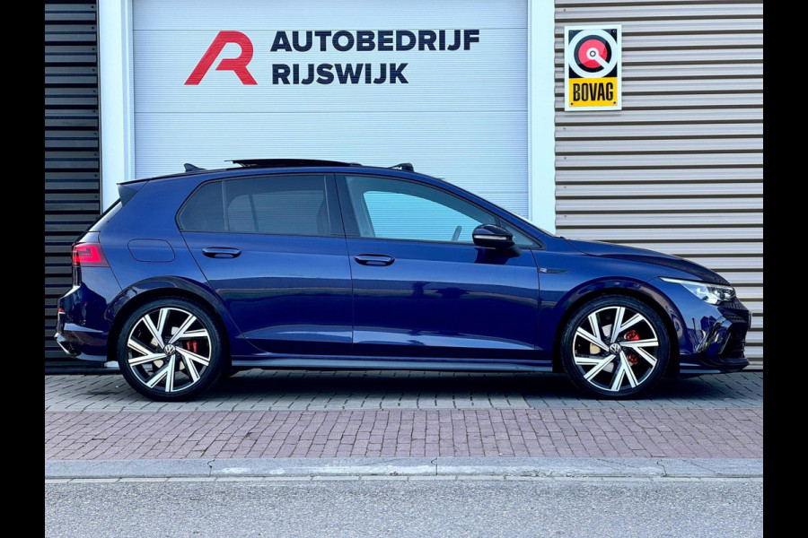 Volkswagen Golf 1.5 eTSI R-Line Pano/IQ.Light/Camera