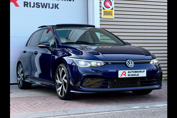 Volkswagen Golf 1.5 eTSI R-Line Pano/IQ.Light/Camera