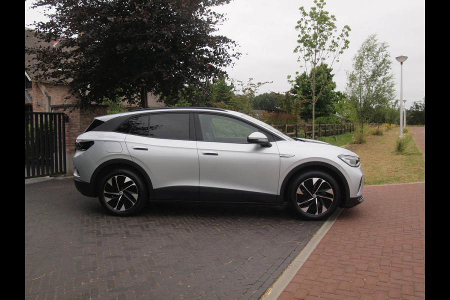Volkswagen ID.4 Business 77 kWh | Camera | Trekhaak | IQ. LIGHT | Sfeerverlichting | Apple Carplay | NL-Auto |