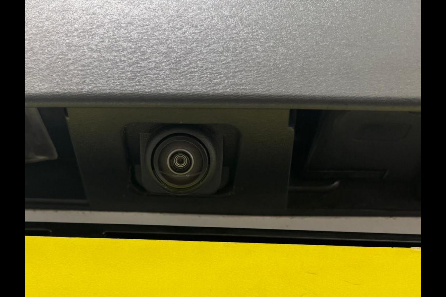 Mercedes-Benz Citan 110 CDI L2 Pro Airco Cruise control Achteruitrijcamera Verwarmde stoel Trekhaak Parkeersensor achter Apple Carplay/ Android Auto